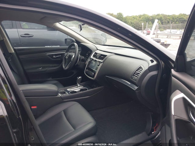 Продажа на аукционе авто 2018 Nissan Altima 2.5 Sr, vin: 1N4AL3AP8JC234739, номер лота: 45399230