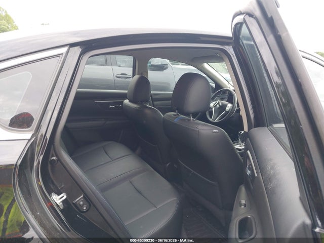 Продажа на аукционе авто 2018 Nissan Altima 2.5 Sr, vin: 1N4AL3AP8JC234739, номер лота: 45399230