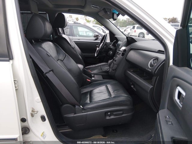 Honda Pilot Touring 2015 5FNYF3H90FB002895 Image 5