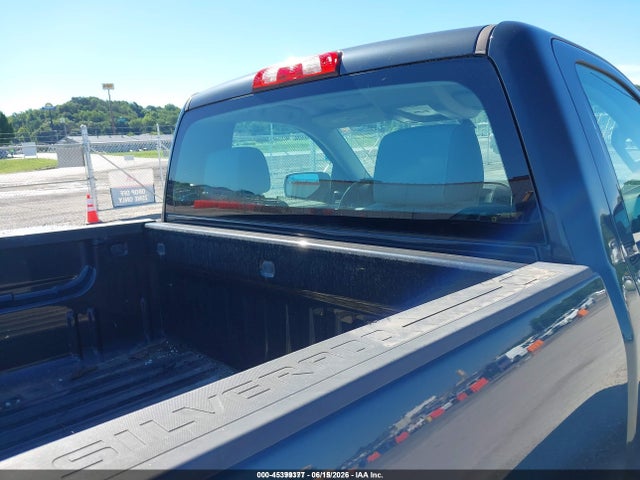 1GCNKNEH8HZ156211 Chevrolet Silverado 1500 Work Truck