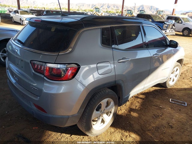 3C4NJCBB5JT408615 Jeep Compass Latitude Fwd