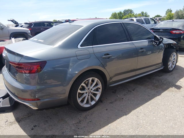 2019 Audi A4 45 Premium მანქანა იყიდება აუქციონზე, vin: WAUENAF43KN011875, აუქციონის ნომერი: 45399391