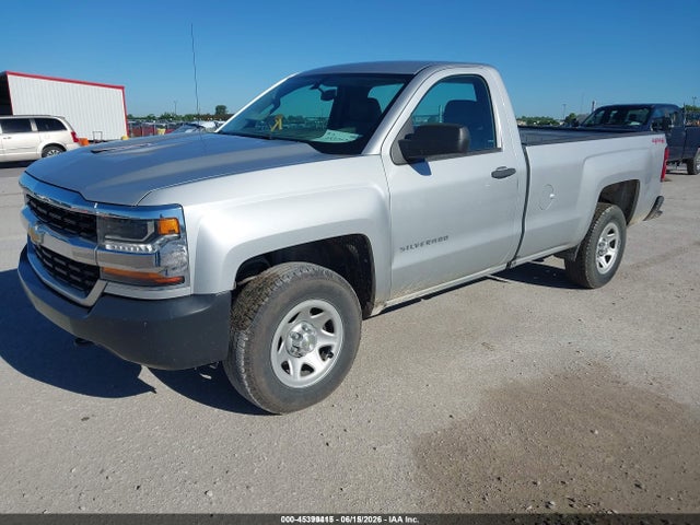 1GCNKNEH6HZ153677 Chevrolet Silverado 1500 Work Truck