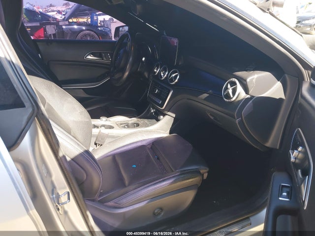 Mercedes-Benz CLA 250 2019 WDDSJ4EB4KN721151 Image 5