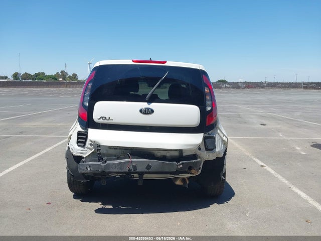 KIA Soul 2016 KNDJN2A24G7324863 Image 17