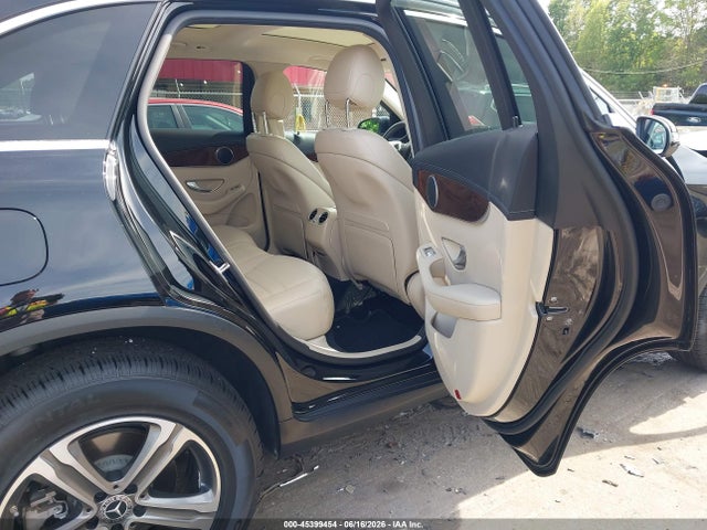 Продаж на аукціоні авто 2019 Mercedes-benz Glc 300, vin: WDC0G4JB0KV183922, номер лоту: 45399454