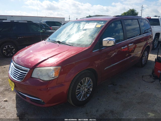 2013 Chrysler Town & Country Touring-l მანქანა იყიდება აუქციონზე, vin: 2C4RC1CG0DR531370, აუქციონის ნომერი: 45399458