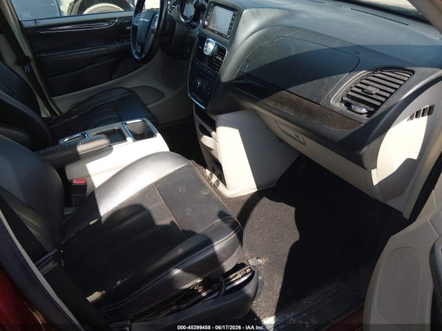 2013 Chrysler Town & Country Touring-l მანქანა იყიდება აუქციონზე, vin: 2C4RC1CG0DR531370, აუქციონის ნომერი: 45399458
