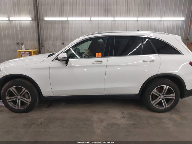 Продаж на аукціоні авто 2016 Mercedes-benz Glc 300 4matic, vin: WDC0G4KB6GF109548, номер лоту: 45399532