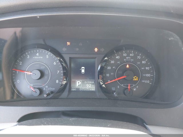 45399542 :رقم المزاد ، 5TDKZ3DC3HS840514 vin ، 2017 Toyota Sienna Le 8 Passenger مزاد بيع