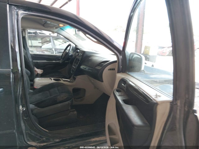2C4RDGCG7GR336998 Dodge Grand Caravan Sxt