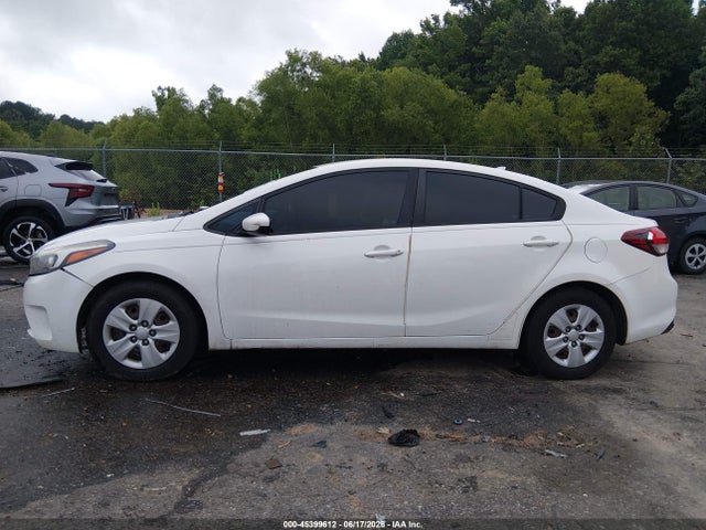 Aukcja sprzedaży 2017 Kia Forte Lx, vin: 3KPFK4A72HE110851, numer aukcji: 45399612