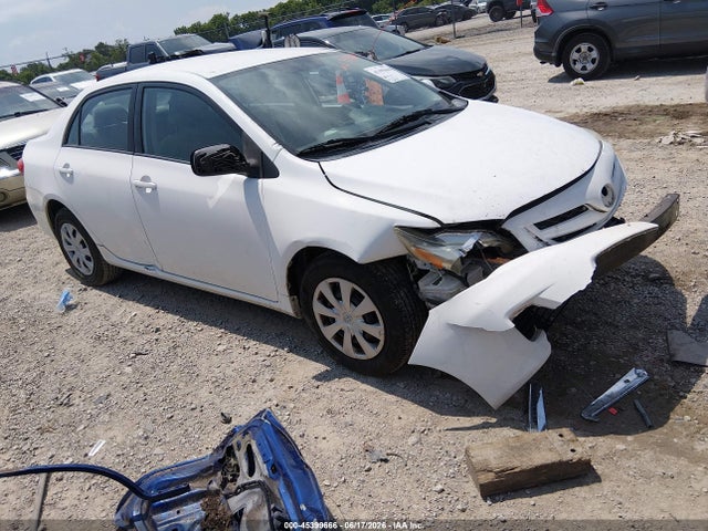 45399666 :رقم المزاد ، 2T1BU4EE8BC612173 vin ، 2011 Toyota Corolla Le مزاد بيع