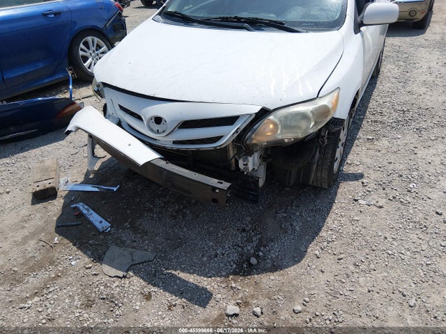 45399666 :رقم المزاد ، 2T1BU4EE8BC612173 vin ، 2011 Toyota Corolla Le مزاد بيع