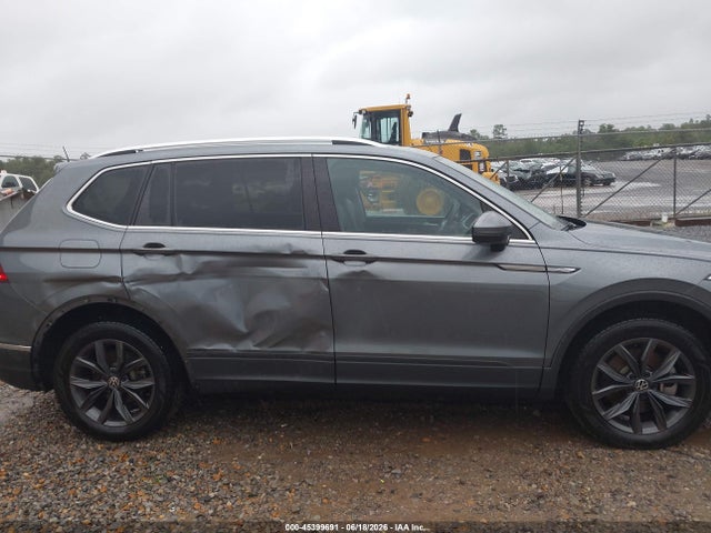 3VV3B7AX5NM115548 Volkswagen Tiguan 2.0t Se