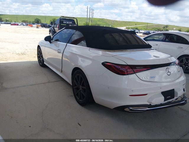 W1KMK4HB5RF018647 Mercedes-Benz Cle 300 4matic