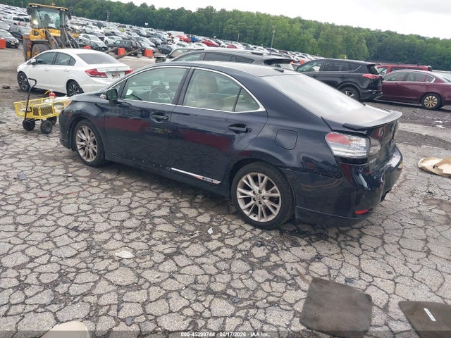 2010 Lexus Hs 250h Premium მანქანა იყიდება აუქციონზე, vin: JTHBB1BA3A2002232, აუქციონის ნომერი: 45399744