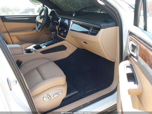 Продаж на аукціоні авто 2026 Porsche Macan T, vin: WP1AA2A51TLB06482, номер лоту: 45399747