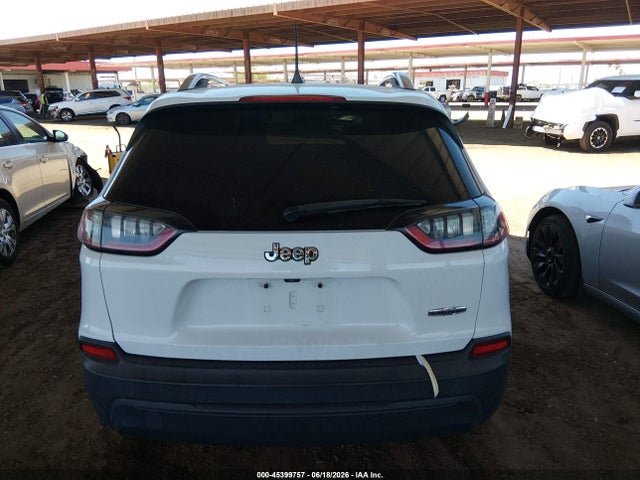 45399757 :رقم المزاد ، 1C4PJLCB0KD220986 vin ، 2019 Jeep Cherokee Latitude Fwd مزاد بيع