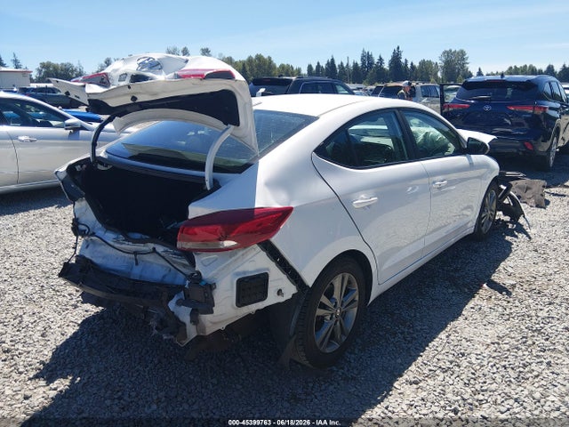 Продаж на аукціоні авто 2018 Hyundai Elantra Value Edition, vin: 5NPD84LF4JH242358, номер лоту: 45399763