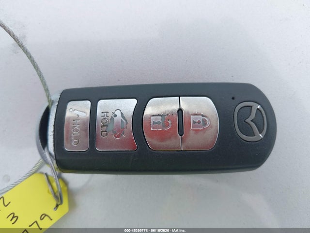45399778 :رقم المزاد ، 3MZBN1U75HM107798 vin ، 2017 Mazda Mazda3 Sport مزاد بيع