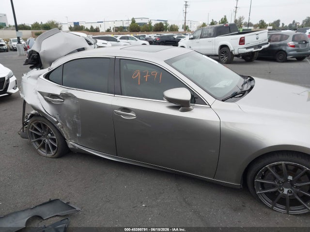 Lexus IS 200T 2016 JTHBA1D21G5013665 Image 14