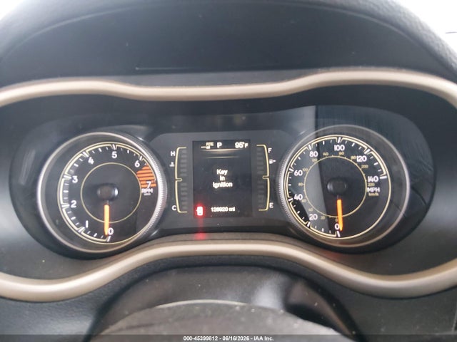 1C4PJLCB4JD536941 Jeep Cherokee Latitude Fwd