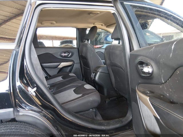 1C4PJLCB4JD536941 Jeep Cherokee Latitude Fwd