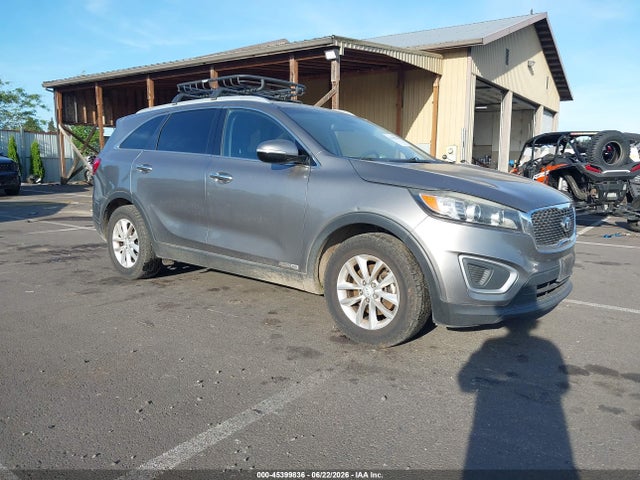 2017 5XYPGDA53HG217544 main image