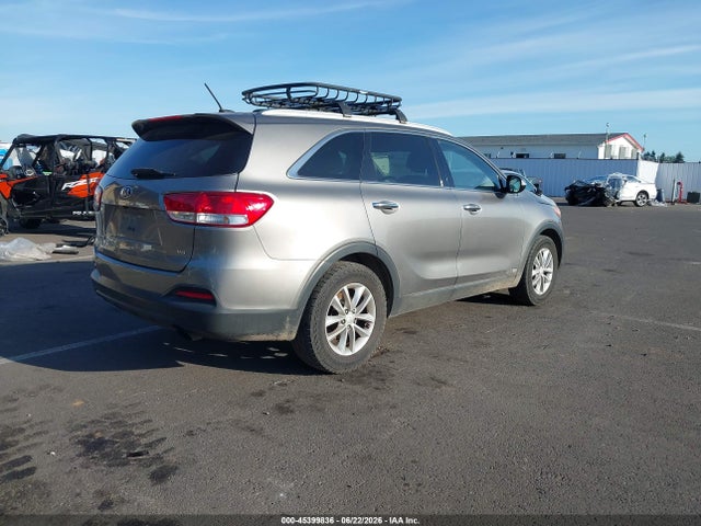 KIA Sorento 3.3l Lx 2017 5XYPGDA53HG217544 Image 4