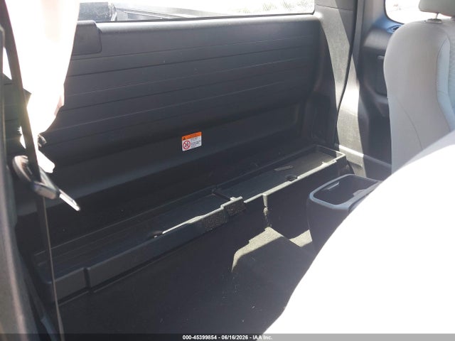 5TFSX5EN3HX051873 Toyota Tacoma Sr