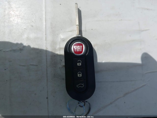 Fiat 500E BATTERY ELECTRIC 2016 3C3CFFGE9GT133633 Image 11