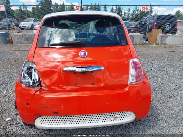 Fiat 500E BATTERY ELECTRIC 2016 3C3CFFGE9GT133633 Image 17