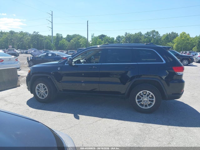 1C4RJFAG8KC754249 Jeep Grand Cherokee Laredo E 4x4