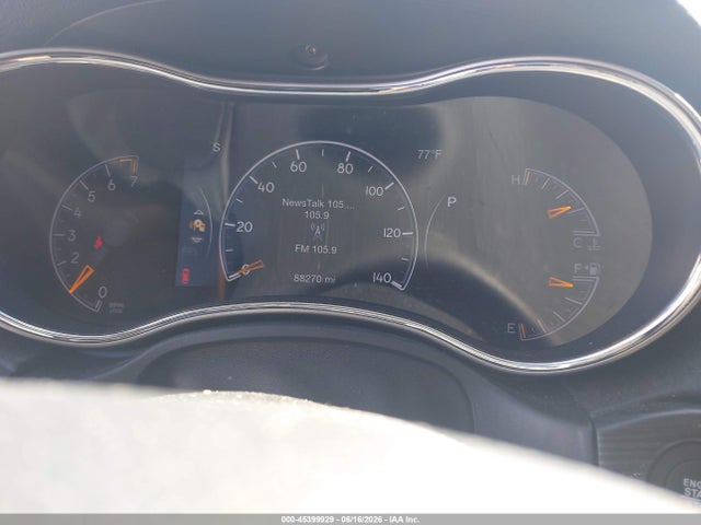 1C4RJFAG8KC754249 Jeep Grand Cherokee Laredo E 4x4
