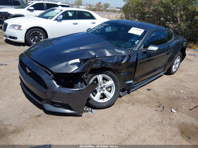 Ford Mustang V6 2015 1FA6P8AM4F5434817 Image 2