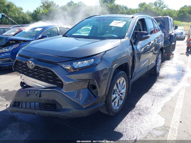 Toyota Rav4 Xle Premium 2020 2T3A1RFV3LC110146 Image 2