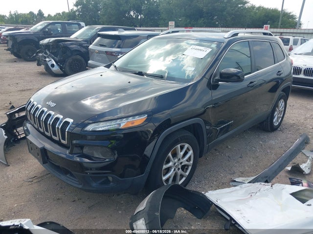 1C4PJLCB4JD566280 Jeep Cherokee Latitude Fwd