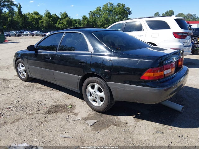 Продажа на аукционе авто 1999 Lexus Es 300, vin: JT8BF28G8X0214943, номер лота: 45400016