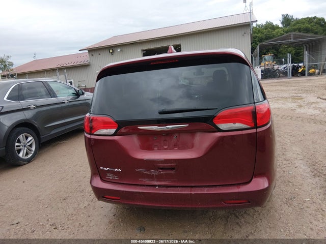 45400023 :رقم المزاد ، 2C4RC1DG0HR528988 vin ، 2017 Chrysler Pacifica Touring مزاد بيع