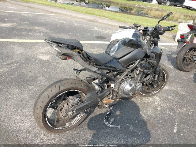 Продажа на аукционе авто 2017 Kawasaki Zr900, vin: JKAZR2A12HDA17223, номер лота: 45400036