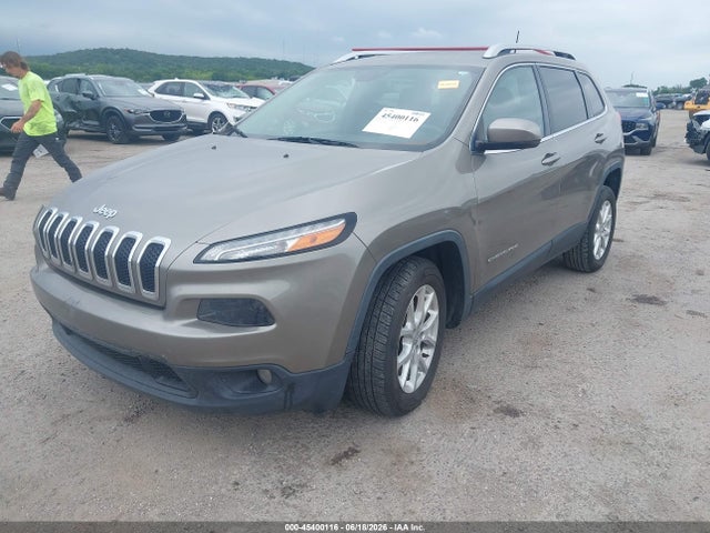 Продаж на аукціоні авто 2016 Jeep Cherokee Latitude, vin: 1C4PJLCB9GW288408, номер лоту: 45400116