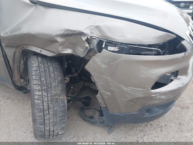 Продаж на аукціоні авто 2016 Jeep Cherokee Latitude, vin: 1C4PJLCB9GW288408, номер лоту: 45400116