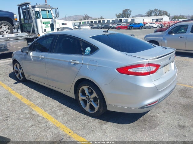 Ford FUSION S 2016 3FA6P0G72GR157327 Image 3