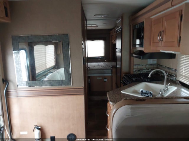 Ford E-450 Four Winds 2016 1FDXE4FS6FDA34067 Image 8
