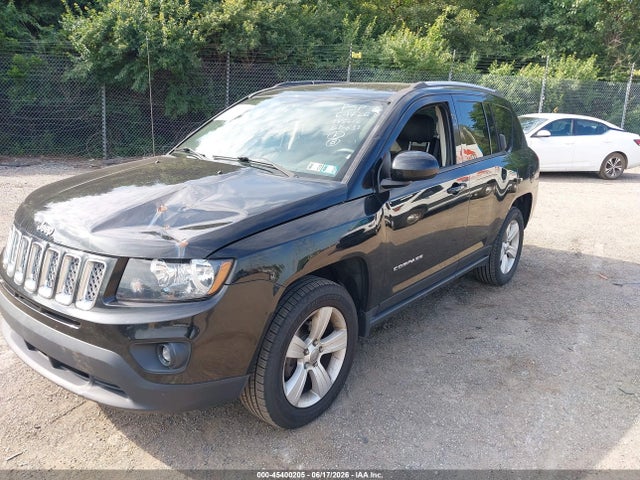 Jeep Compass Latitude 4x4 2017 1C4NJDEB2HD145212 Image 2