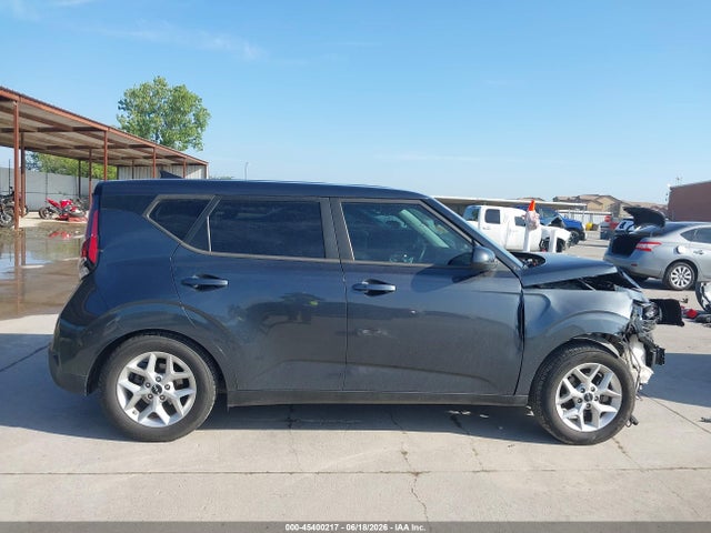 45400217 :رقم المزاد ، KNDJ23AU2P7190614 vin ، 2023 Kia Soul S مزاد بيع