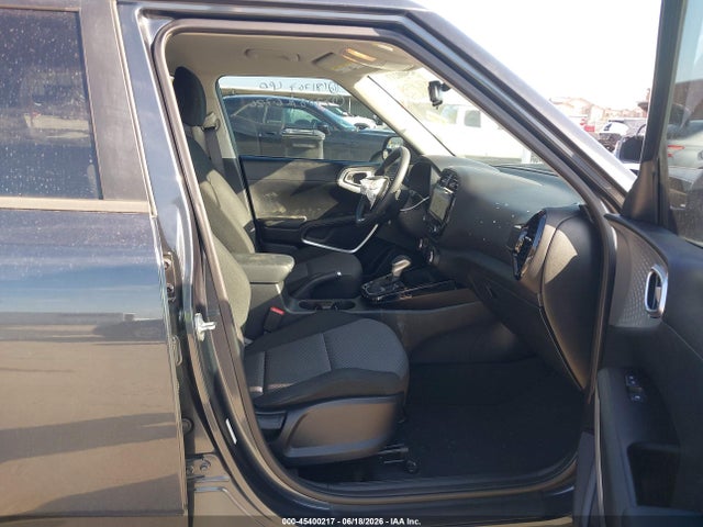 45400217 :رقم المزاد ، KNDJ23AU2P7190614 vin ، 2023 Kia Soul S مزاد بيع