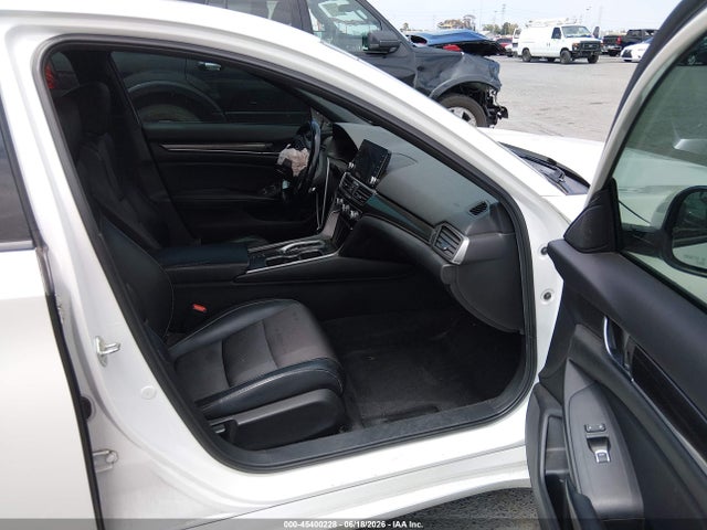 1HGCV2F35JA004229 Honda Accord Sport 2.0t