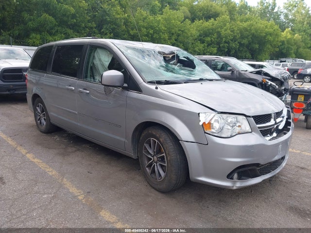 Dodge Grand Caravan Sxt 2017 2C4RDGCG7HR674158 main image
